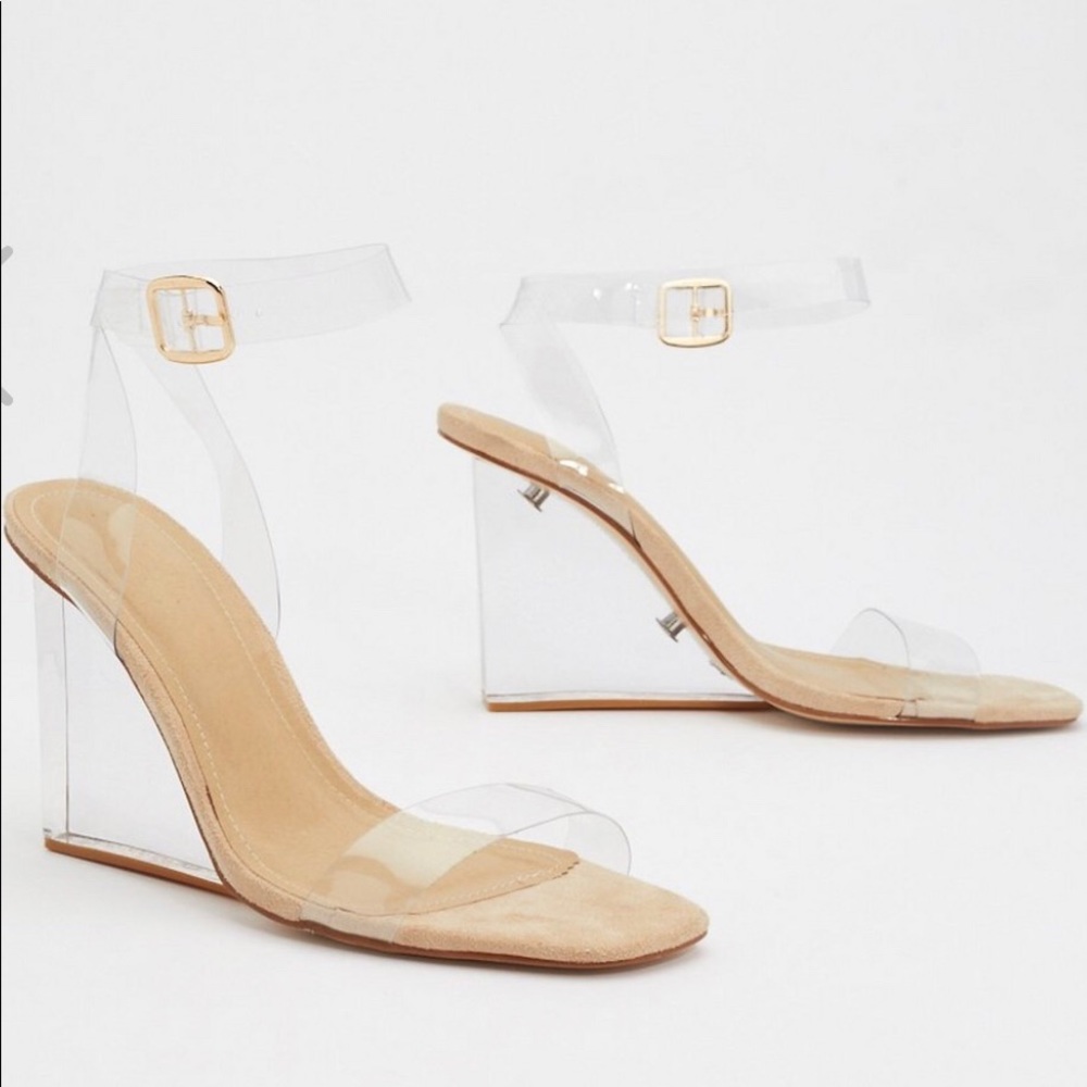 Suede/clear wedge